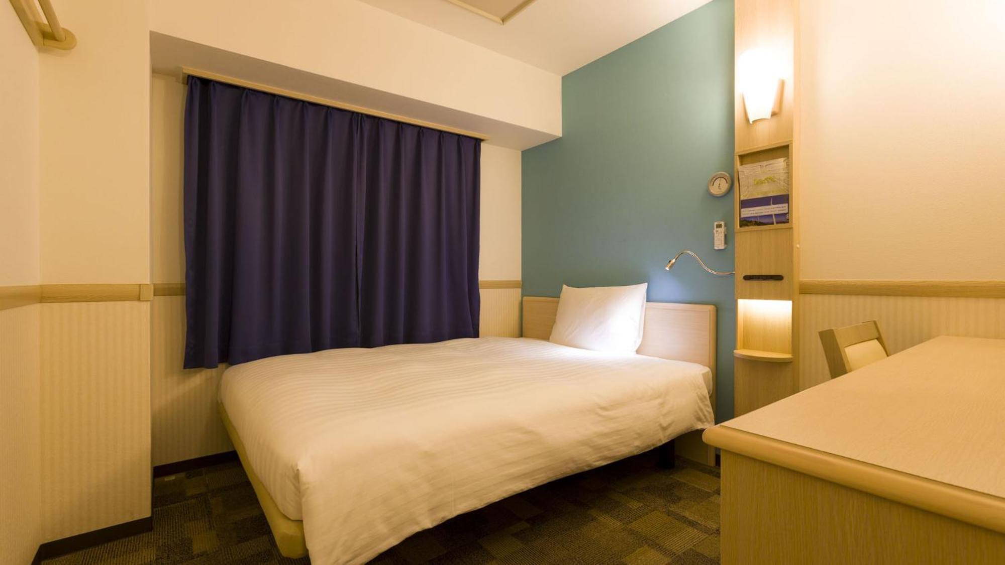 Toyoko Inn Shizuoka Eki Kita Guchi Room photo